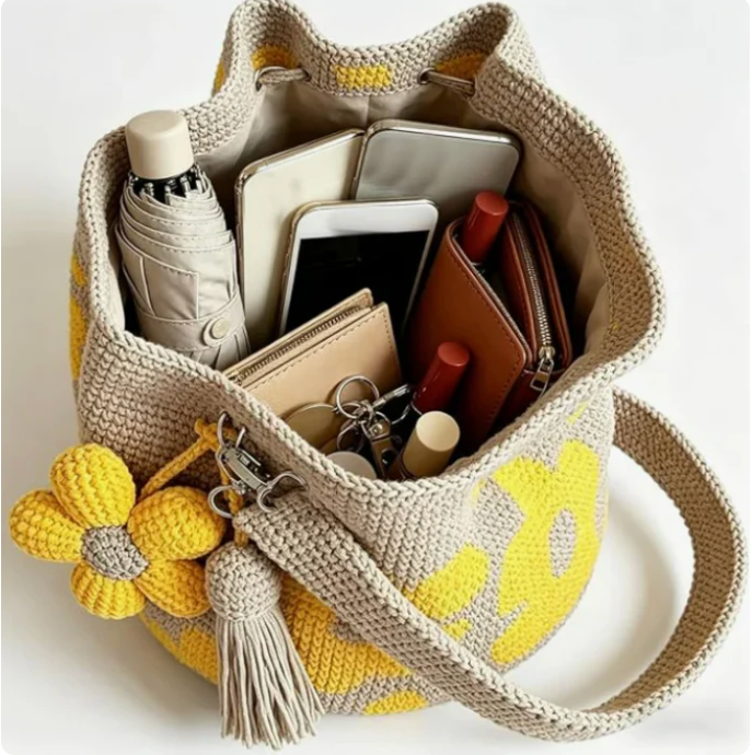 The OllieThreads Bag